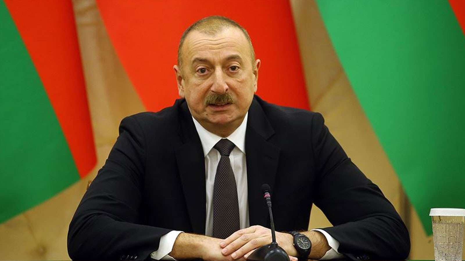 Azerbaycan Cumhurbaşkanı Aliyev, Ukrayna’ya insani yardımları sürdüreceklerini bildirdi