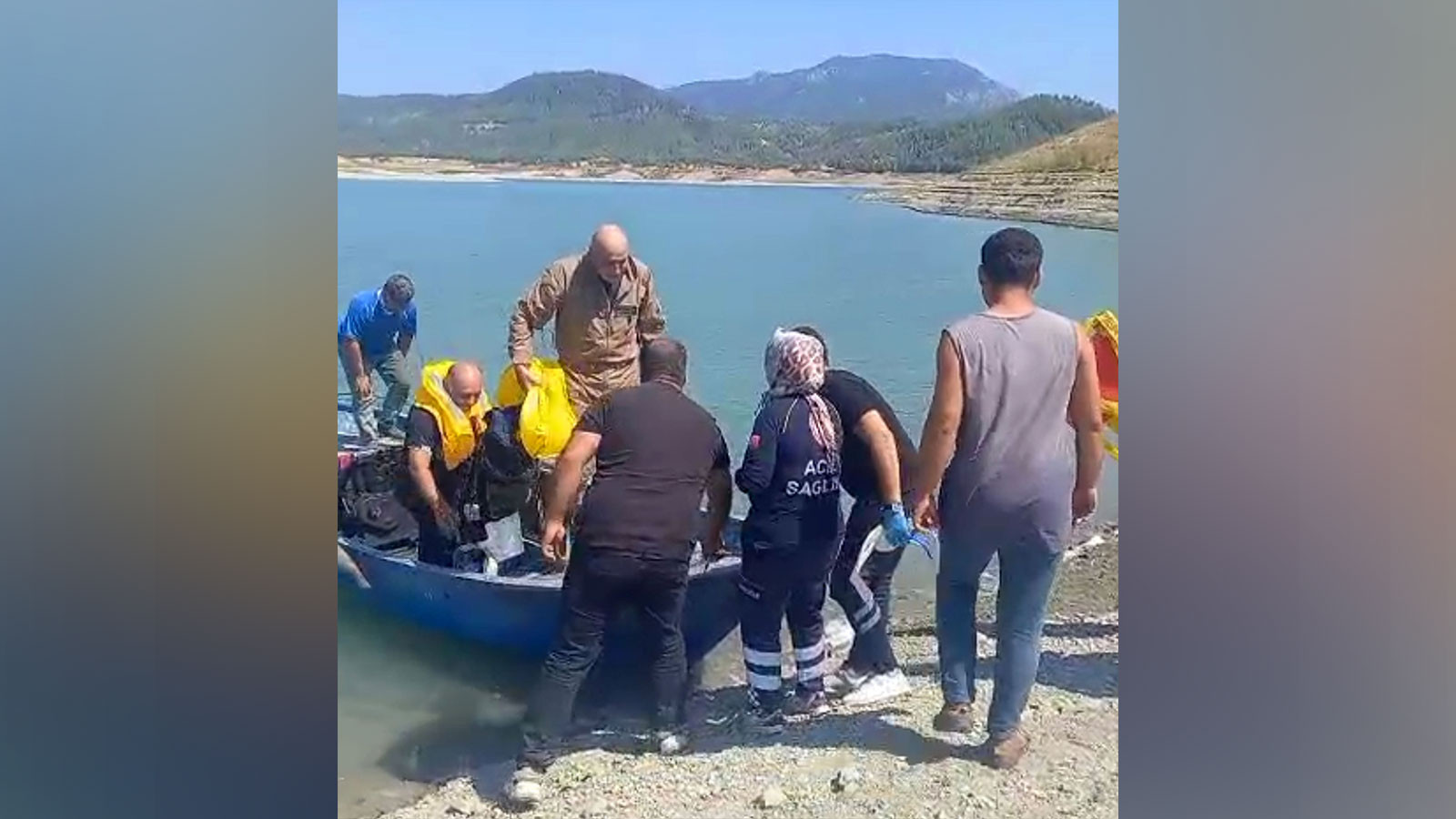Burdur'da bir eğitim uçağı, yangın tatbikatı sırasında kaza kırıma uğradı