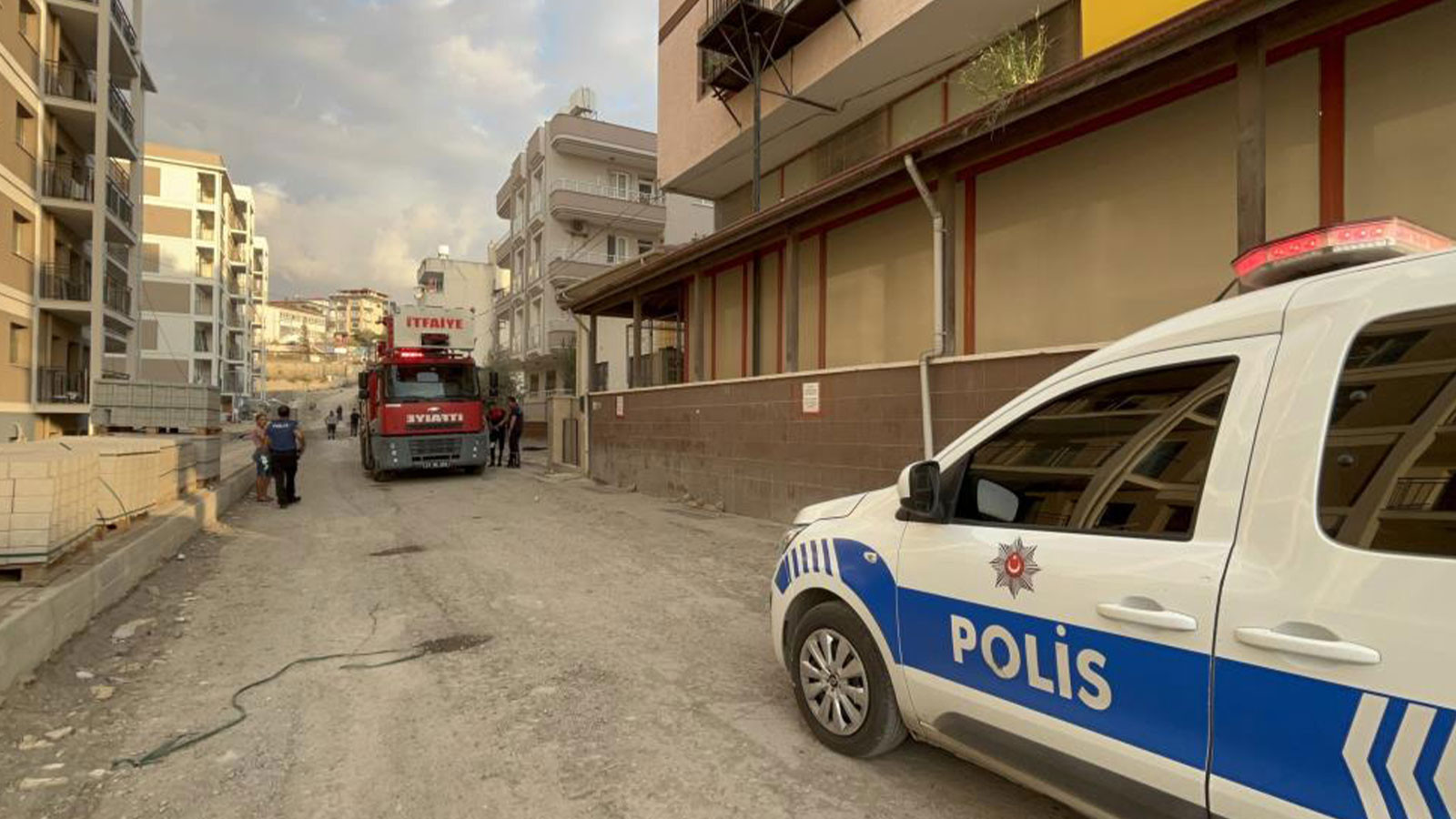 Haber alınamayan adam evde ölü bulundu