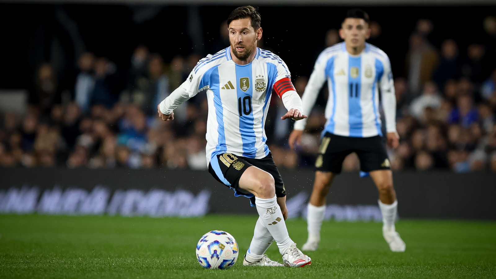 Lionel Messi yine işini yaptı! Arjantin, Venezuela’yı 3 golle geçti
