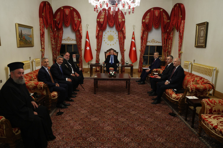Cumhurbaşkanı Erdoğan, Kudüs Rum Ortodoks Patriği'ni kabul etti