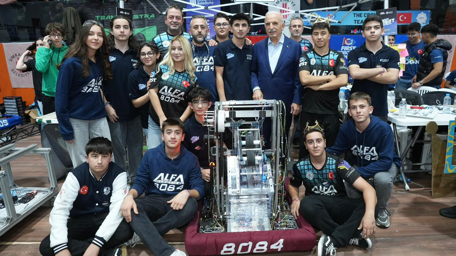 Ümraniye'de robot yarışları heyecanı