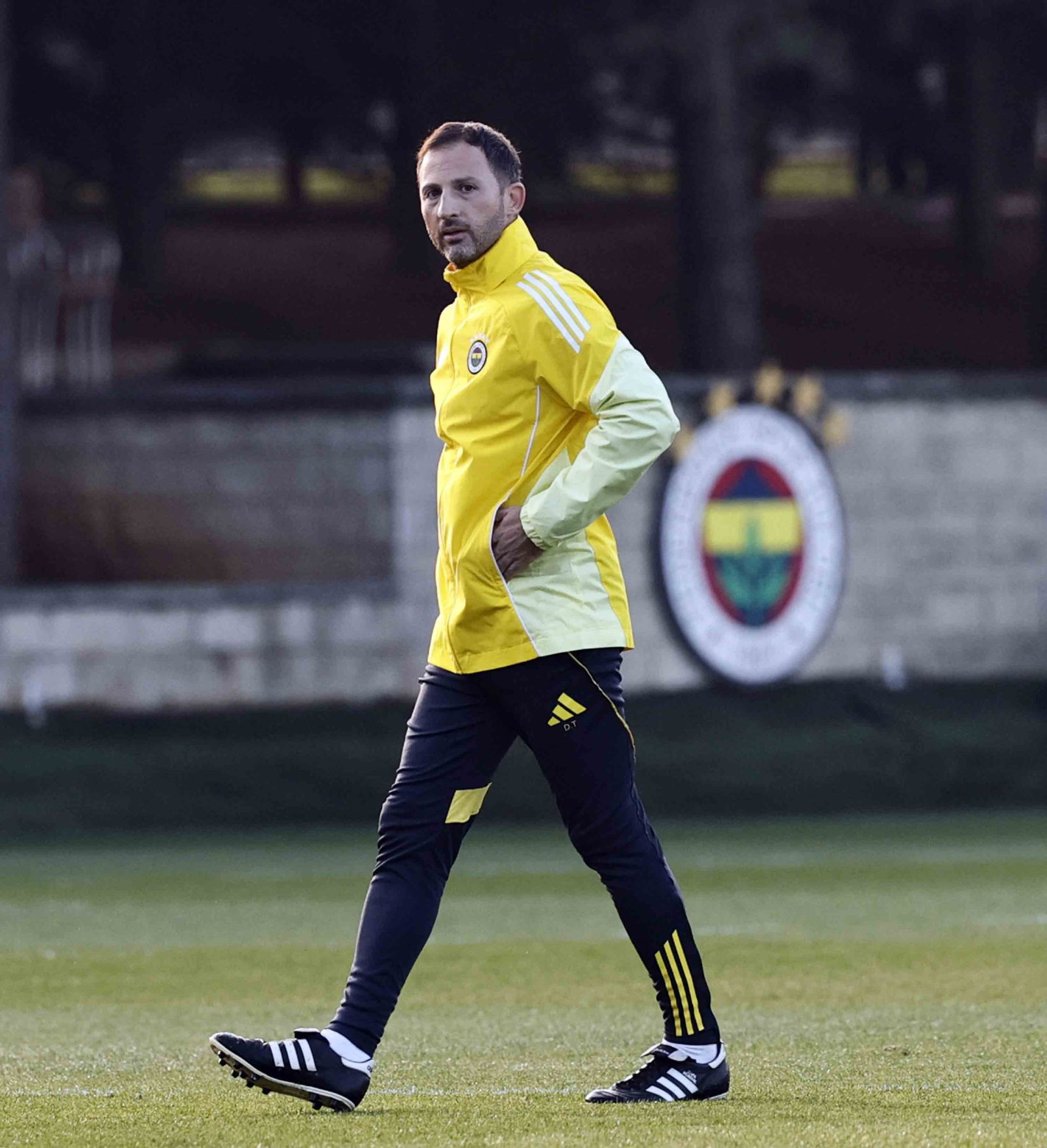 Fenerbahçe, Beşiktaş derbisi için kampa girdi - Resim: 3