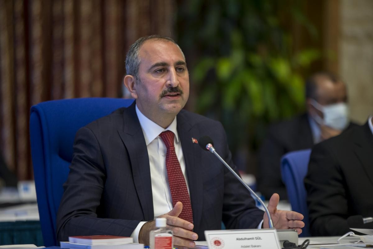 Adalet Bakanı Gül'den nafaka ve AYM kararlarına ilişkin açıklama