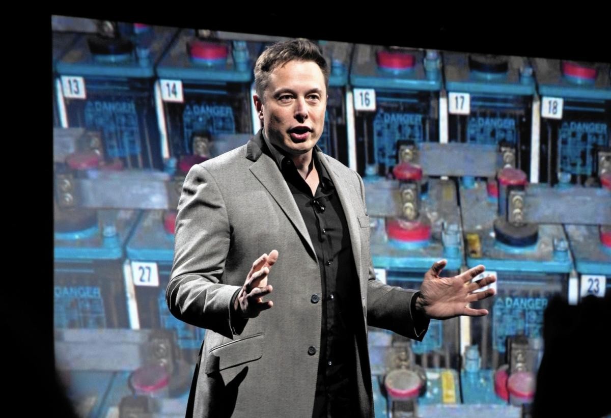 Elon Musk: Twitter'a ara veriyorum