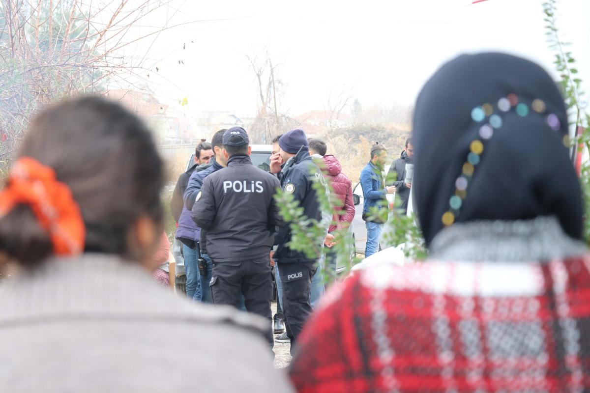 Doktorlarin Yilbasi Eglencesi Faciayla Bitti Dis Hekimi Betul Oldu Iki Arkadasi Komada