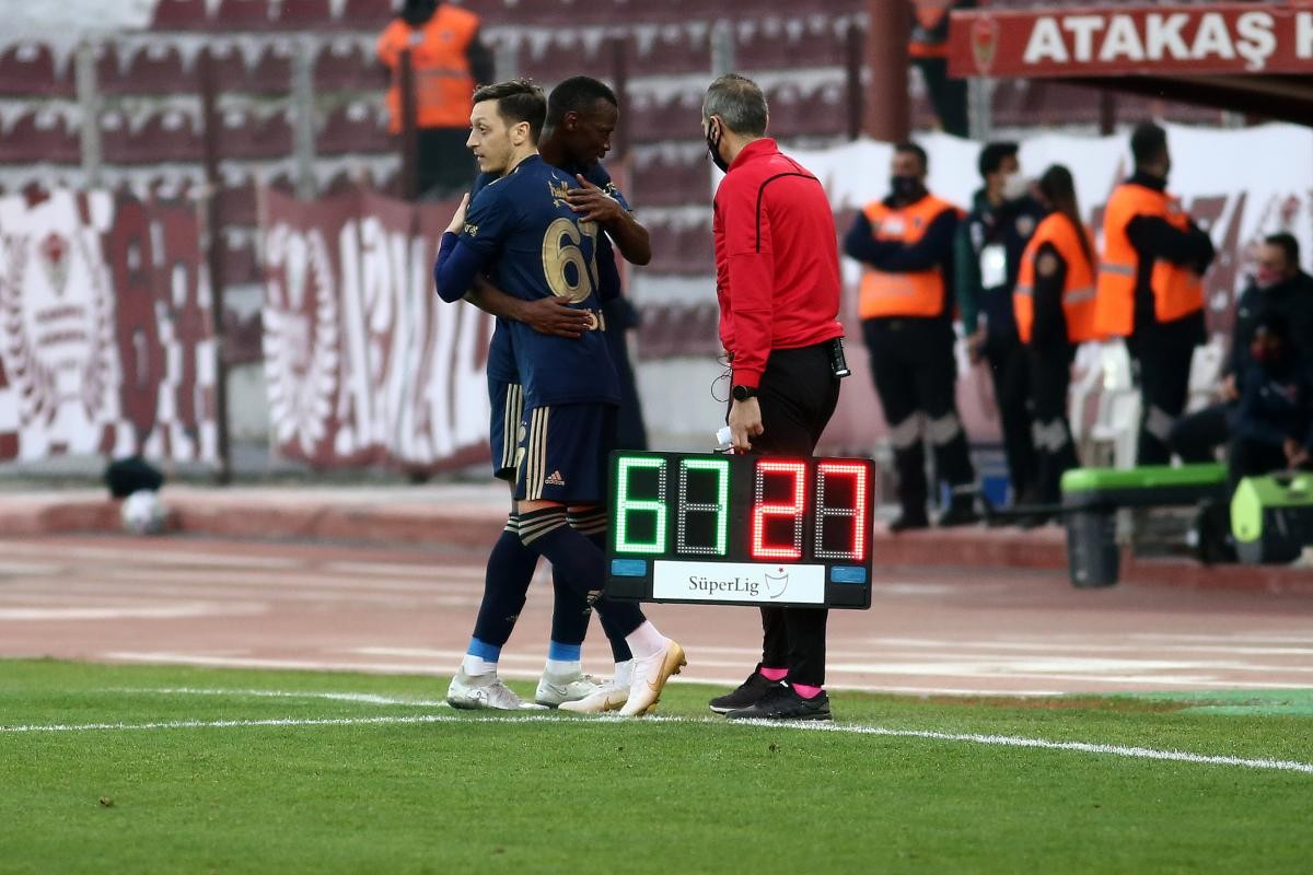 Hatayspor 1-2 Fenerbahçe - Resim : 3