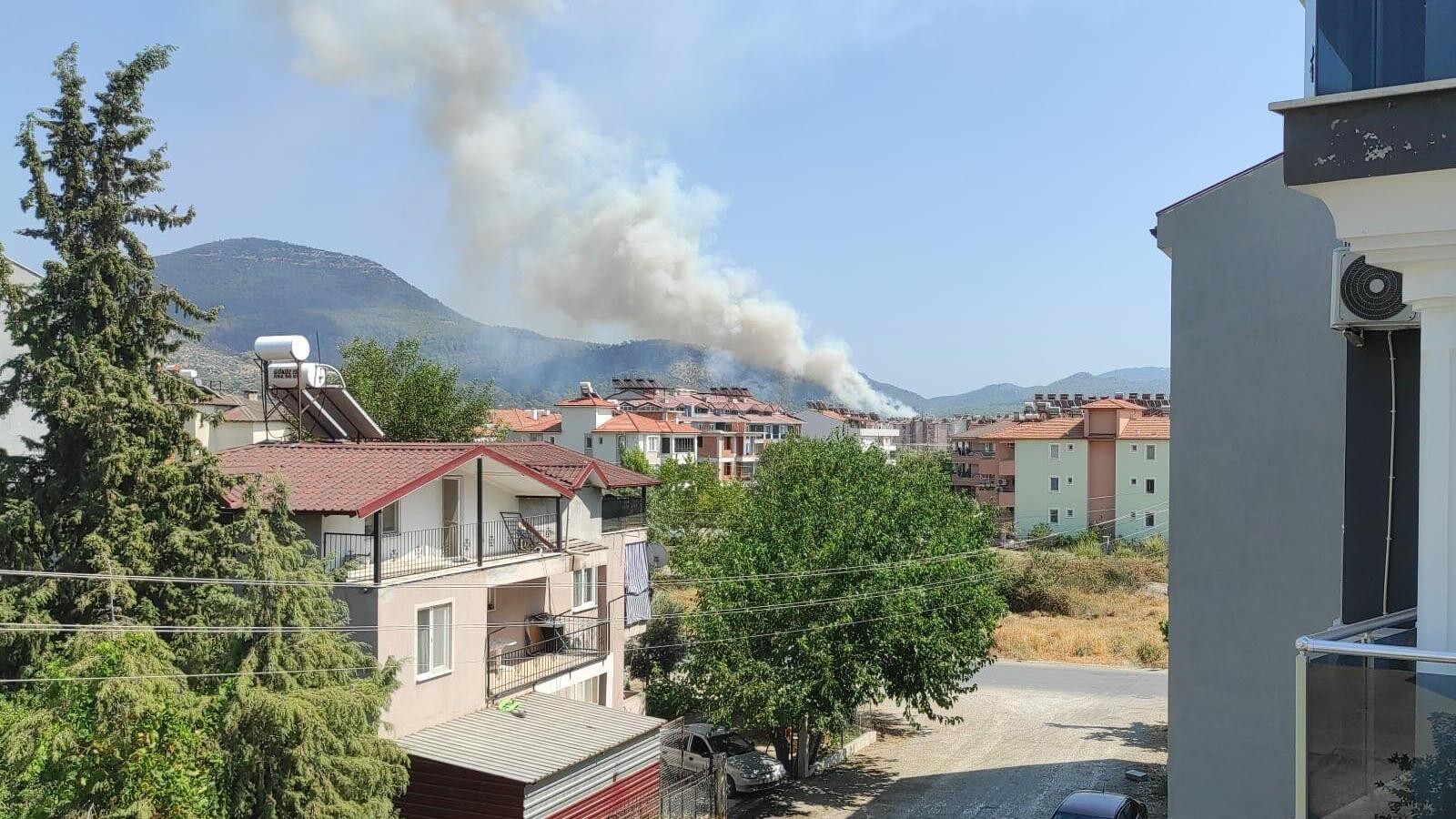 Orman yangınlarında son durum! Alevlerle mücadele sürüyor - Resim : 2